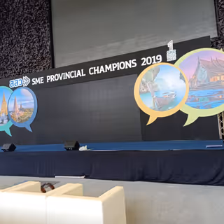 ผลงานบอร์ดนิทรรศการ หจก.ทูบี เรนทอล - 6